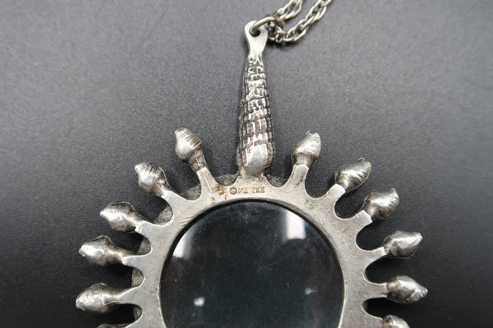 Vtg Pewter Sunburst Magnifying Loupe Pendant Necklace Metzke Signed Shell Bail
