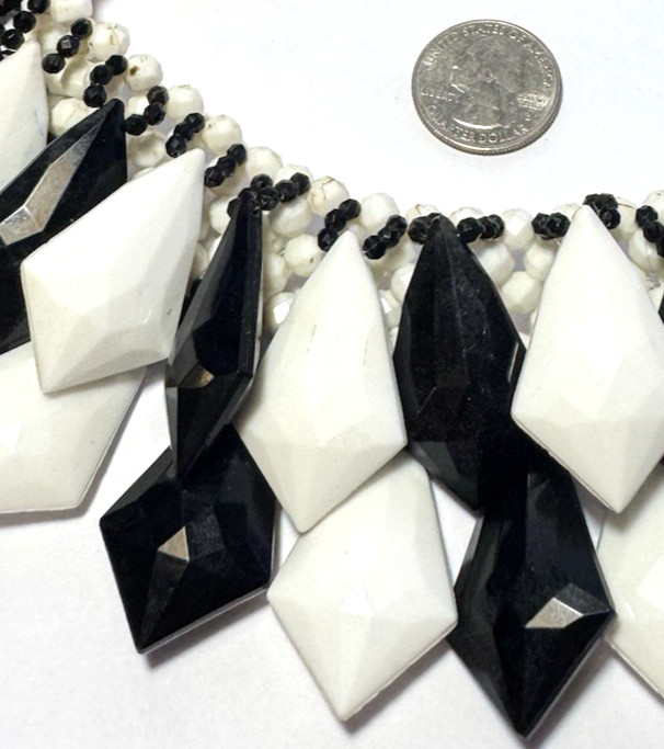 Vintage Jewelry Necklace Chunky White Black Faceted Bib Acrylic MCM Geometric 16