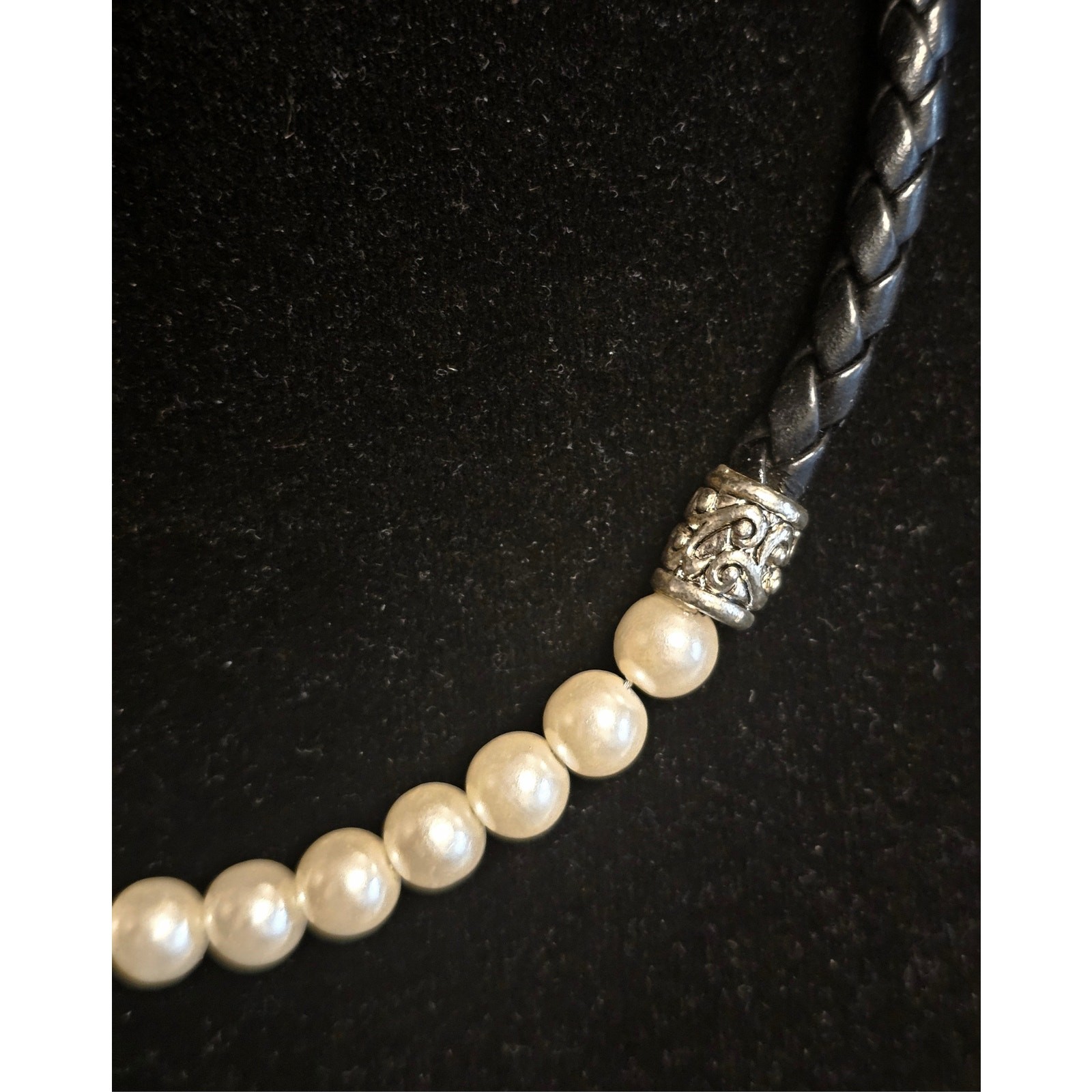 Black Braided Cord Choker Necklace Creamy White Pearls Lobster Claw Silver Tone