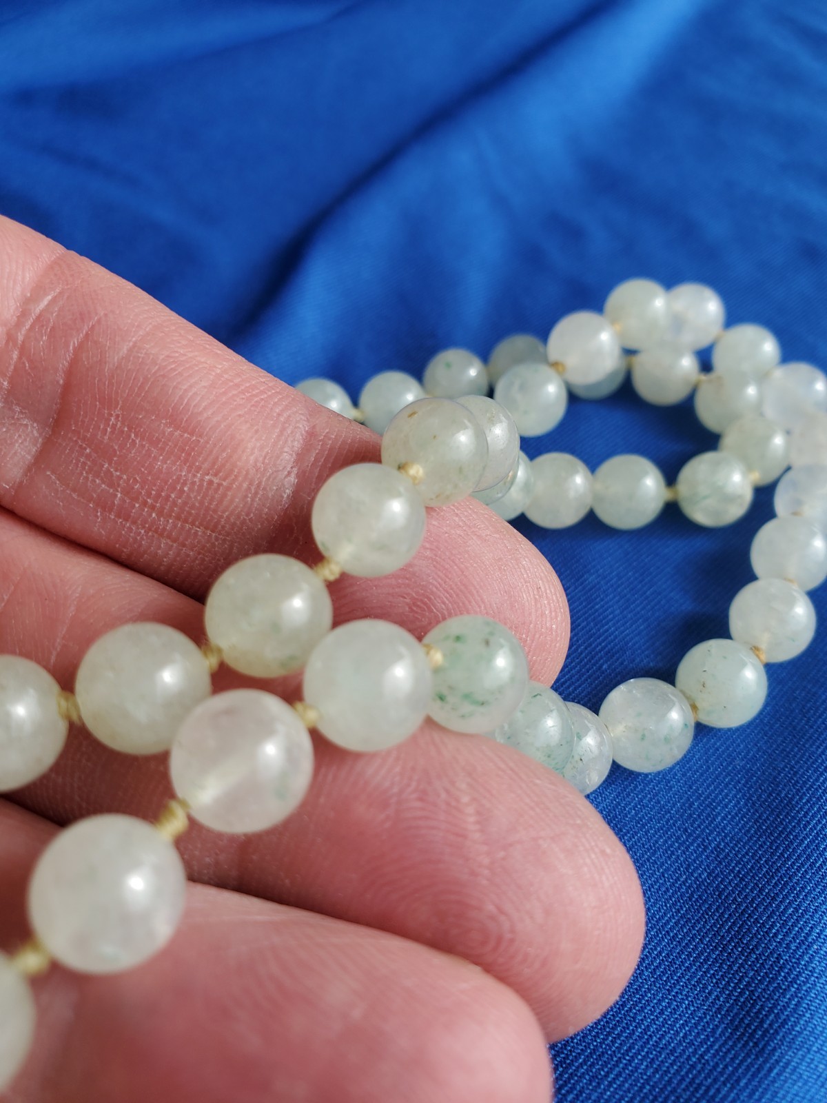 Original Old JADE White Green 8 Millimeters Deco Necklace Vintage 30″ inch Long