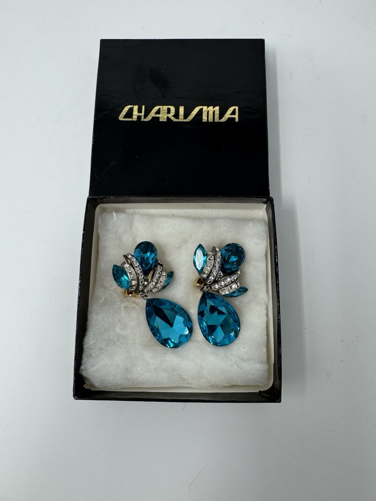 Vintage Charisma Faux Clip On Earrings Gold Tone