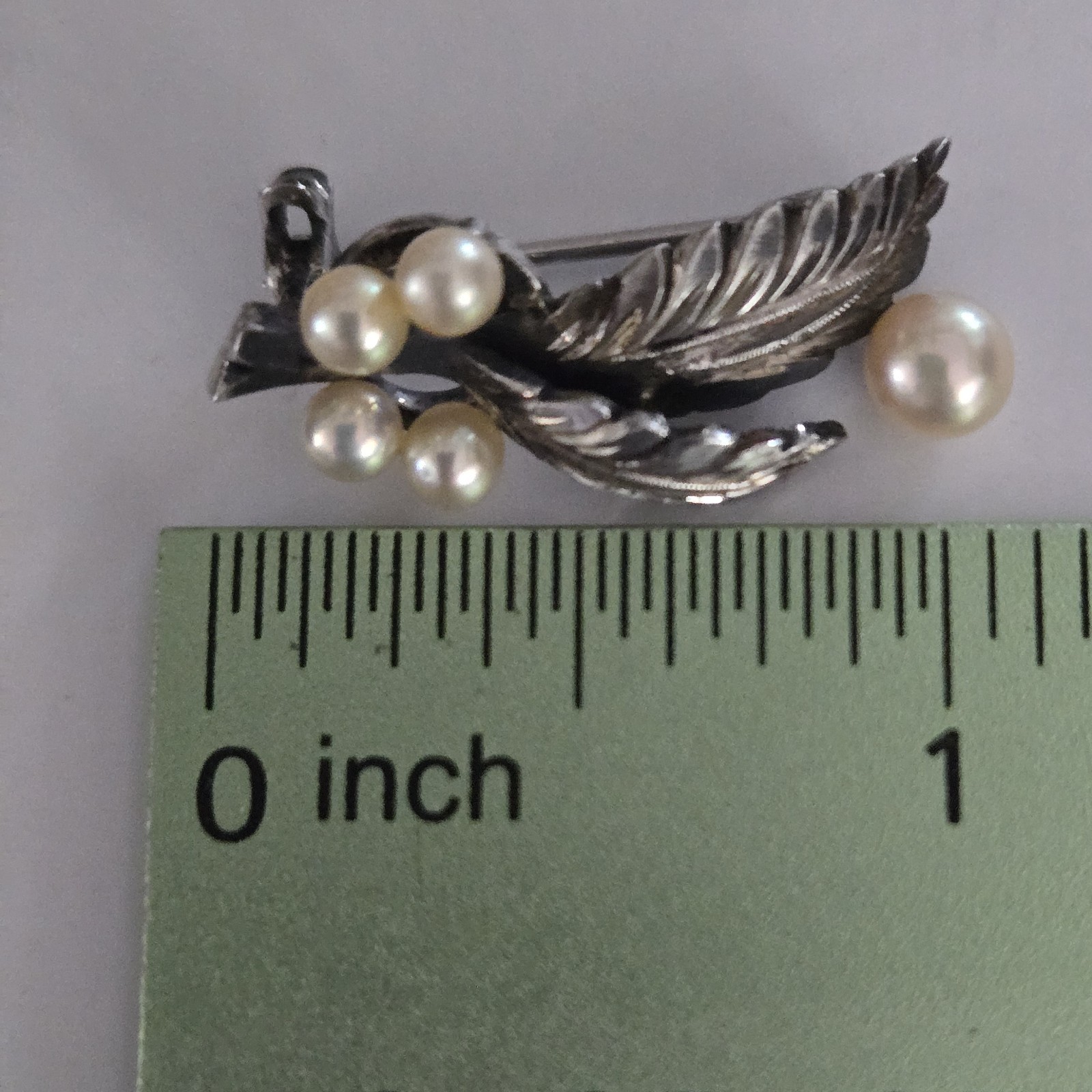 Vtg Japanese Export Sterling Silver Akoya Pearl Leaf Brooch Pin Mikimoto Style