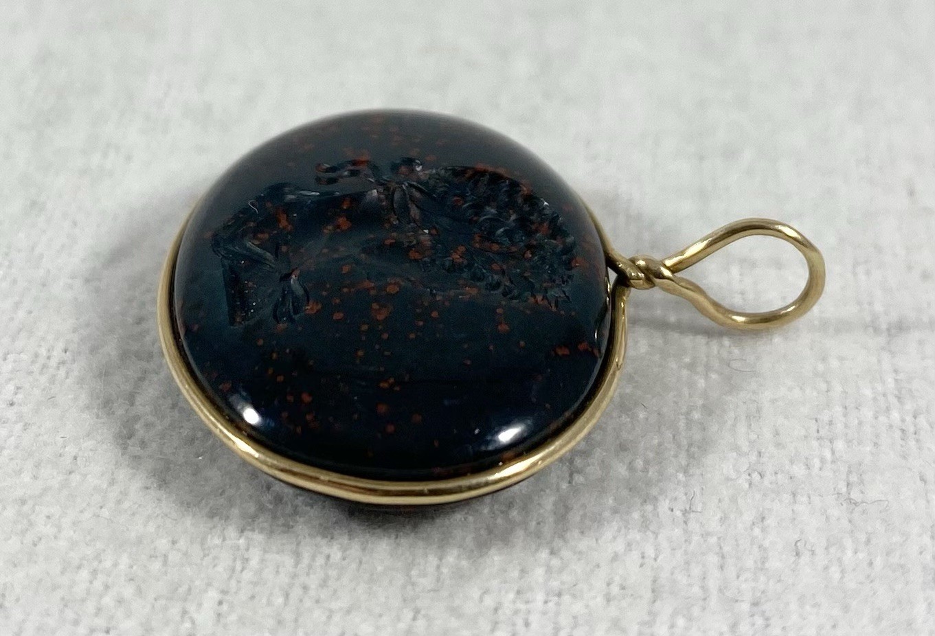 Antique 14K Gold Carved Bloodstone Intaglio Pendant 4.6 Grams