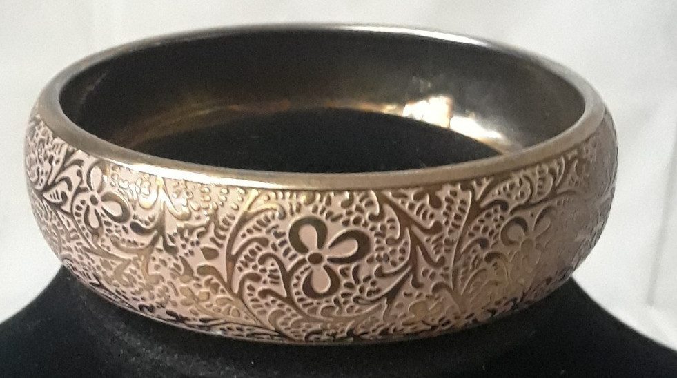 Vintage Rose Gold Copper Tone Wide Floral Pattern Bangle Fashion Bracelet 6 in
