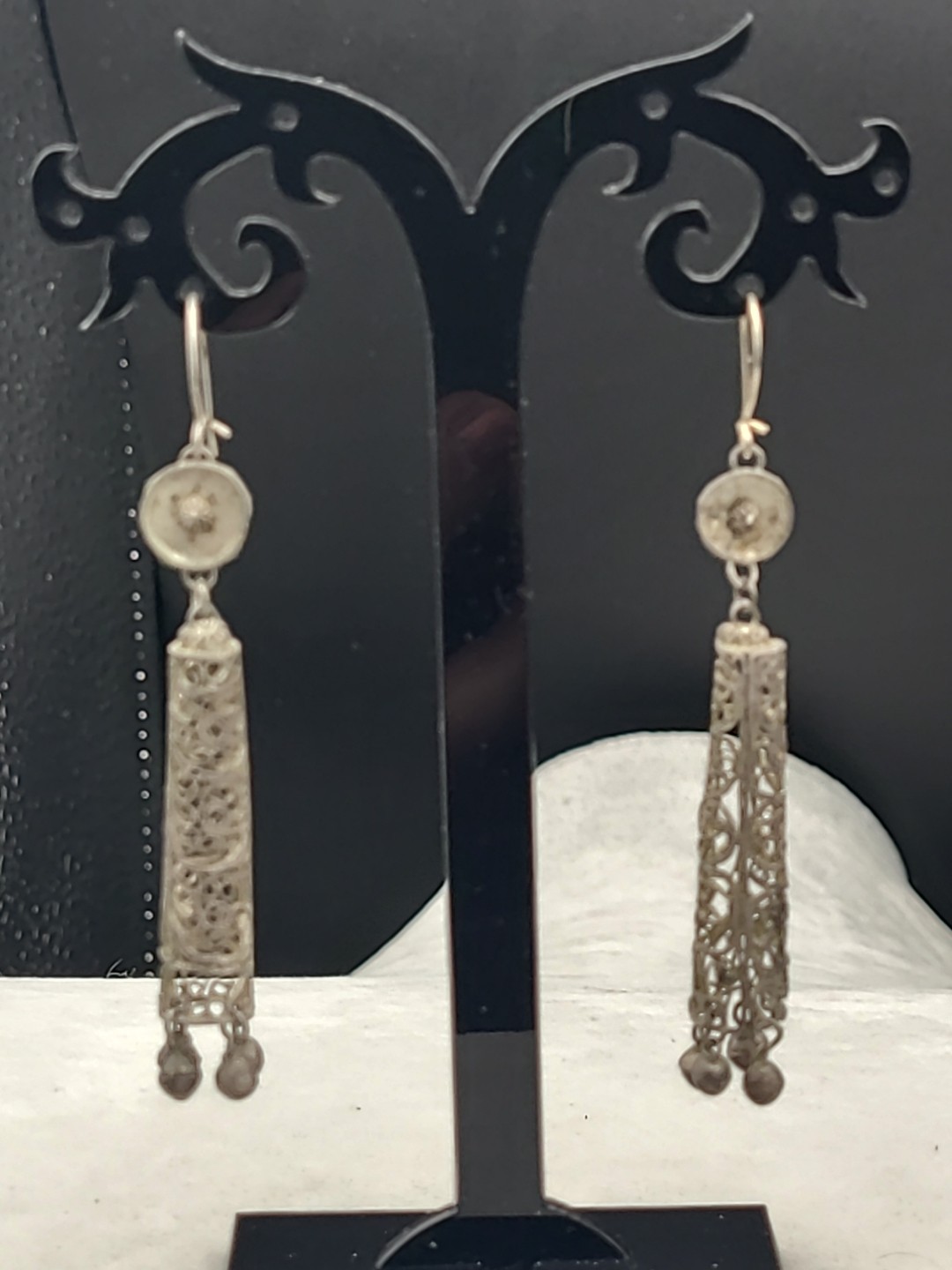 Vintage Silver Filigree 2 1/2″ Long Dangle Drop Earrings Very Light Weight