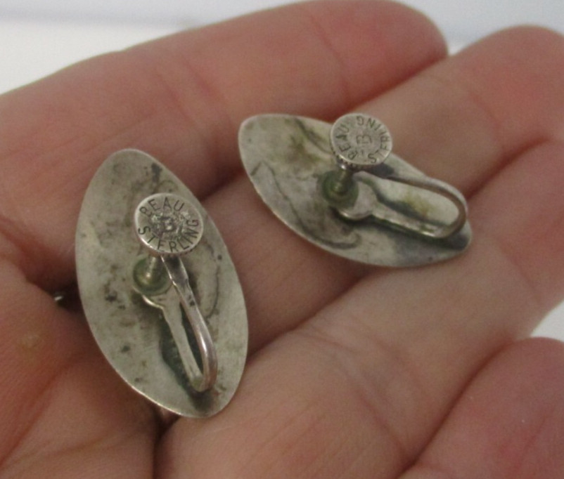 VINTAGE BEAU STERLING SILVER EARRINGS & BROOCH w MUSICAL NOTES