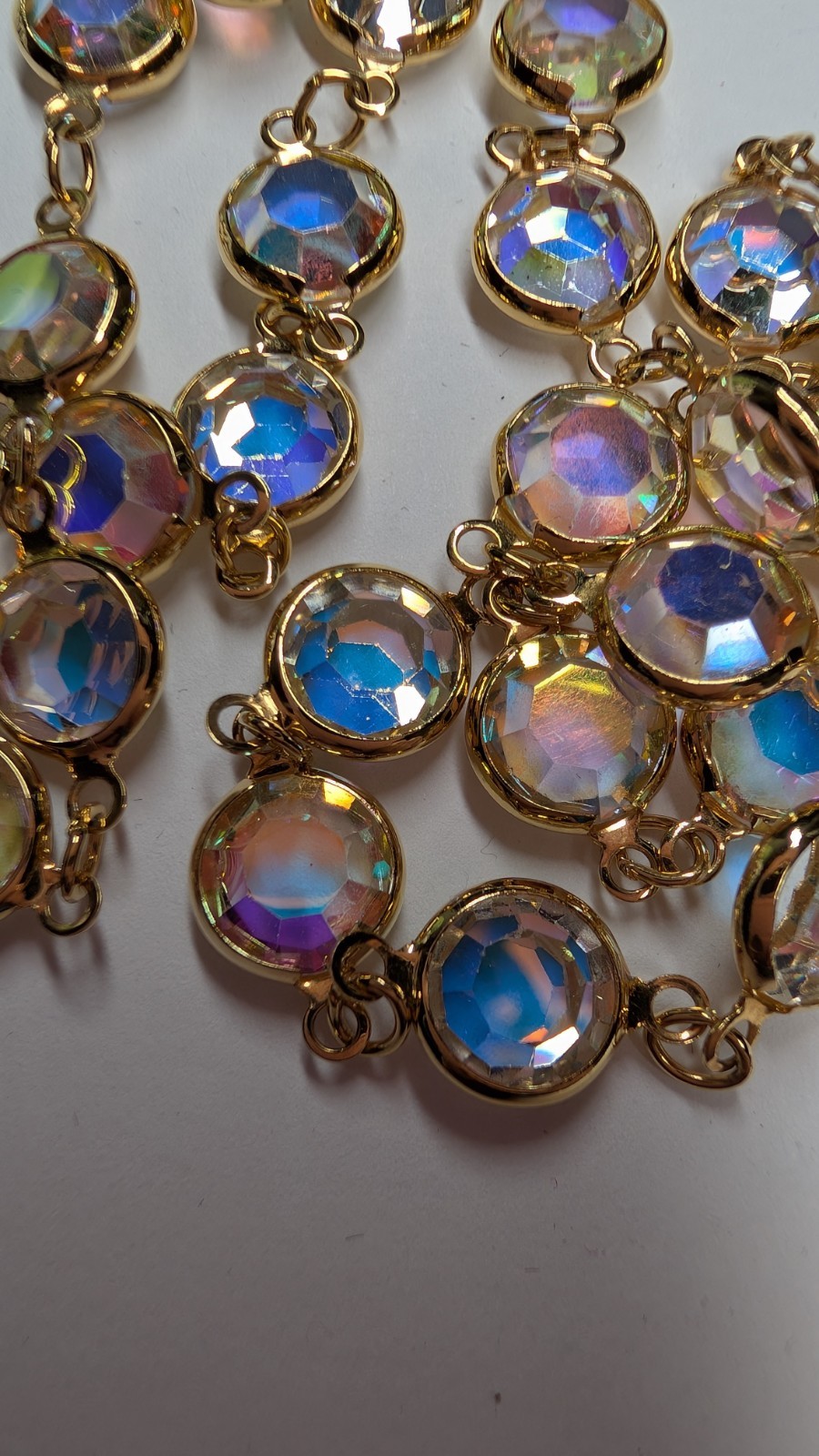 Vintage SWAROVSKI aurora borealis crystal open back bezel set necklace 36″