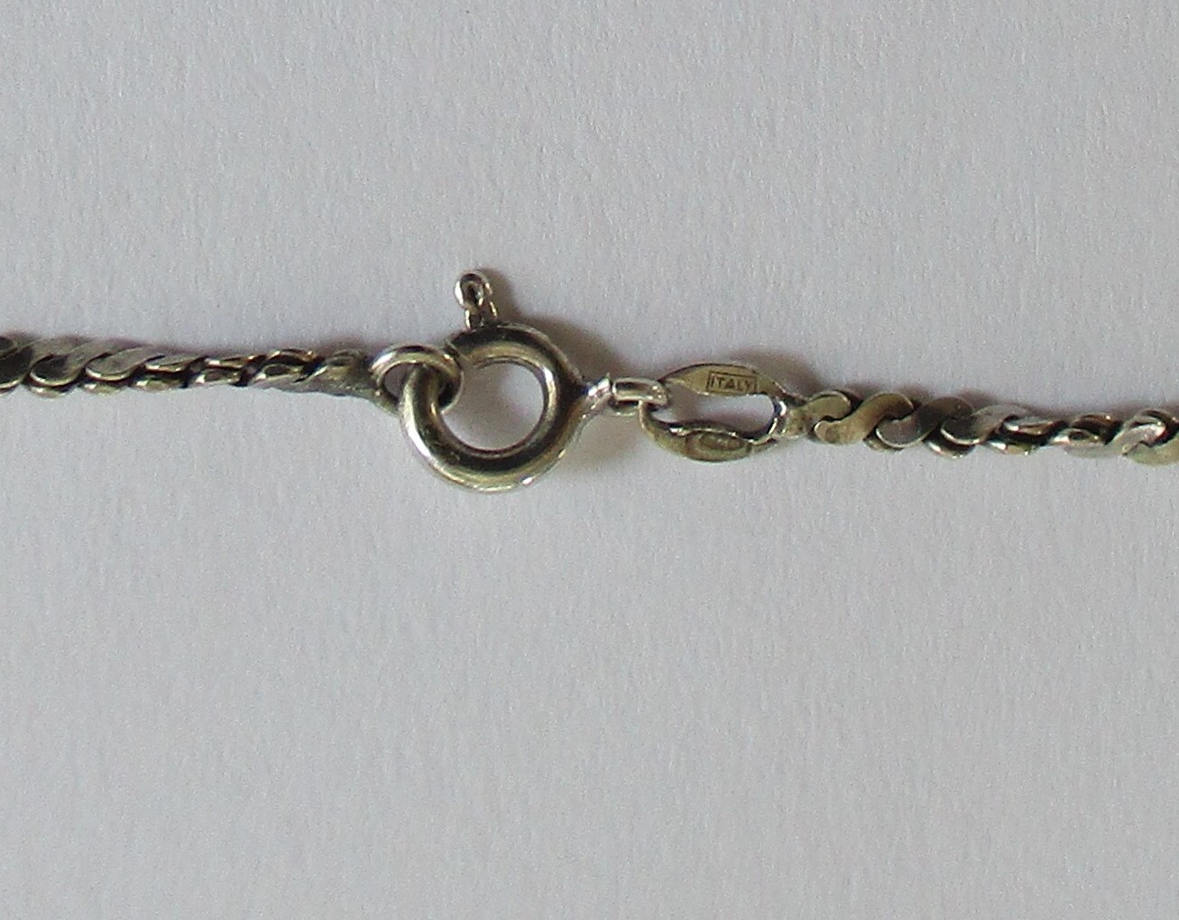 Vintage Lightweight Sterling Silver 925 Serpentine Chain Necklace 17 1/2″ Italy