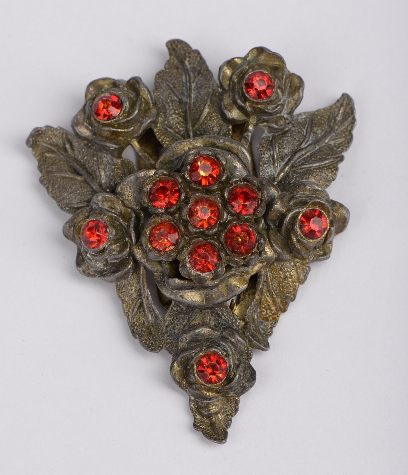 Vintage Red Rhinestone Floral Dress Clip Fur Clip Rose Bouquet 2.68in