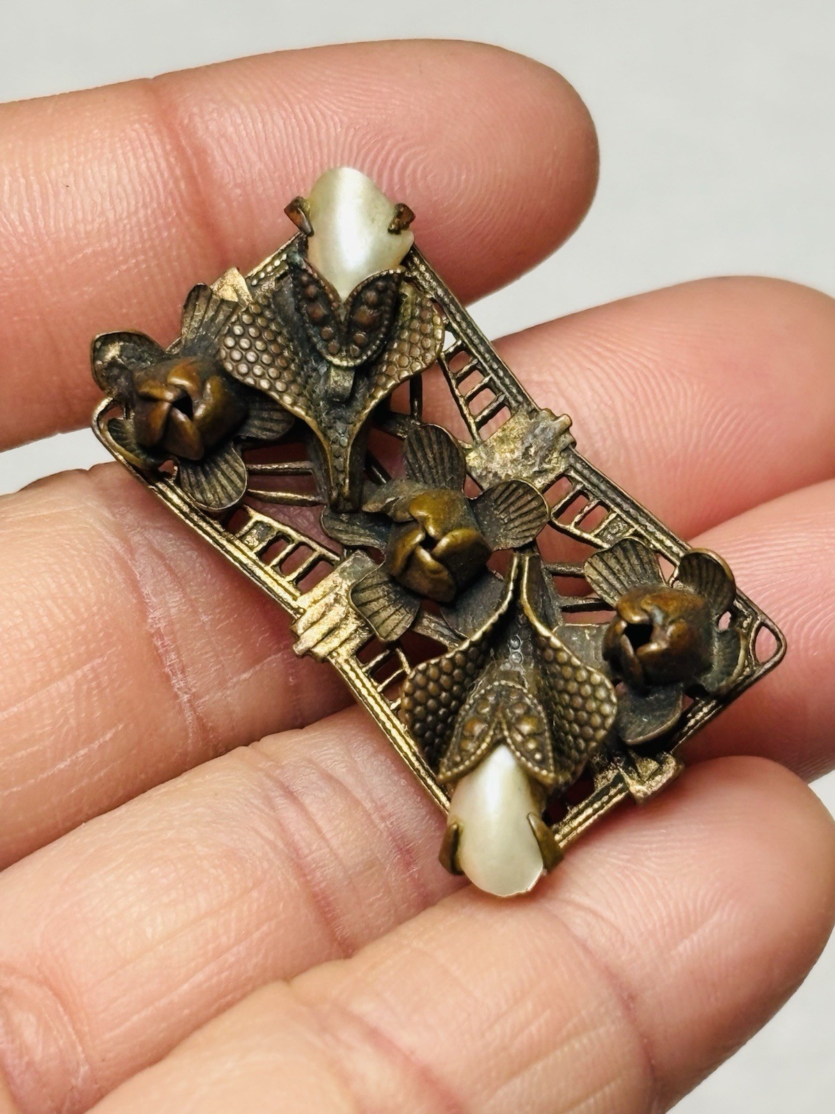 Vtg Unmarked Antique Victorian Floral Baroque Pearl Edwardian Mini Brooch Pin
