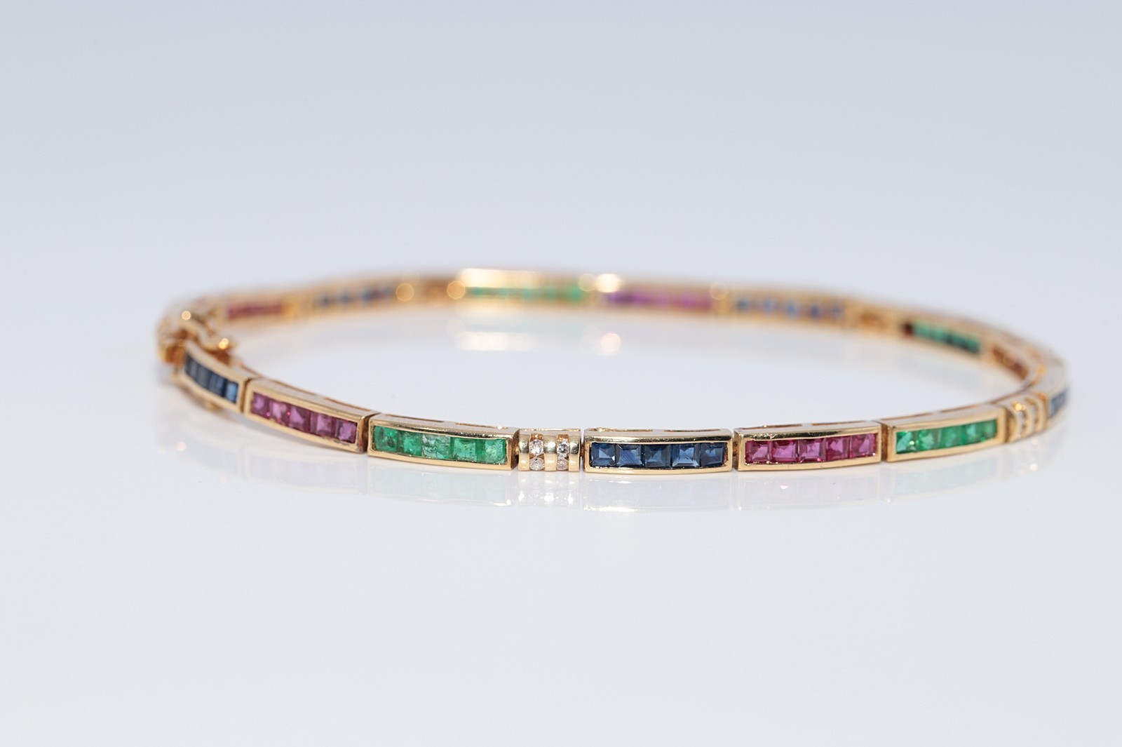 Vintage Circa 1980s 18k Gold Natural Diamond And Emerald Ruby Sapphire Bracelet