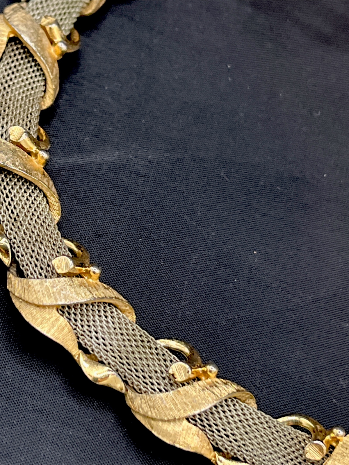 Vintage Silver Tone Chain Mail Link Choker Necklace Gold Articulated Links 14”