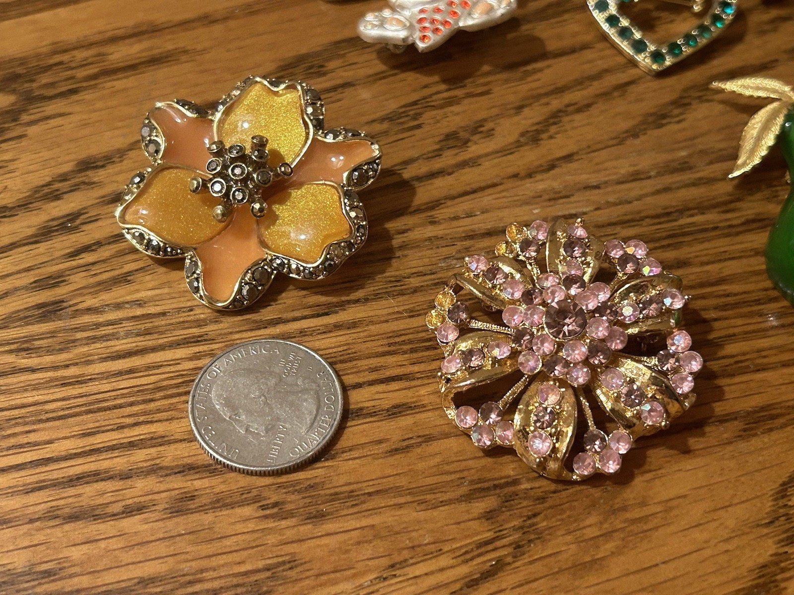 Lot of Vintage Pins & Brooches Flower Music Holiday Fruit 60’s 70’s 80’S