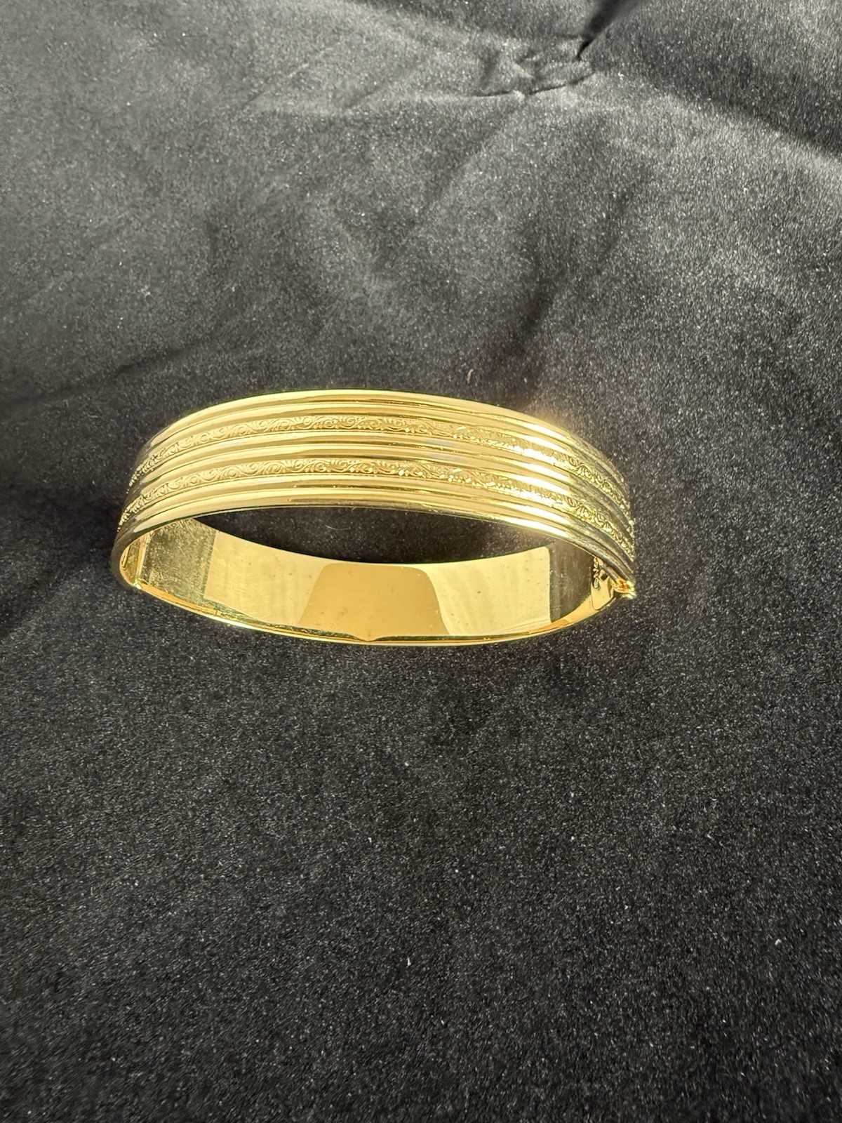Vintage Monet M Gold Tone Bracelet Etch, And Ribbed With Hinge Opening