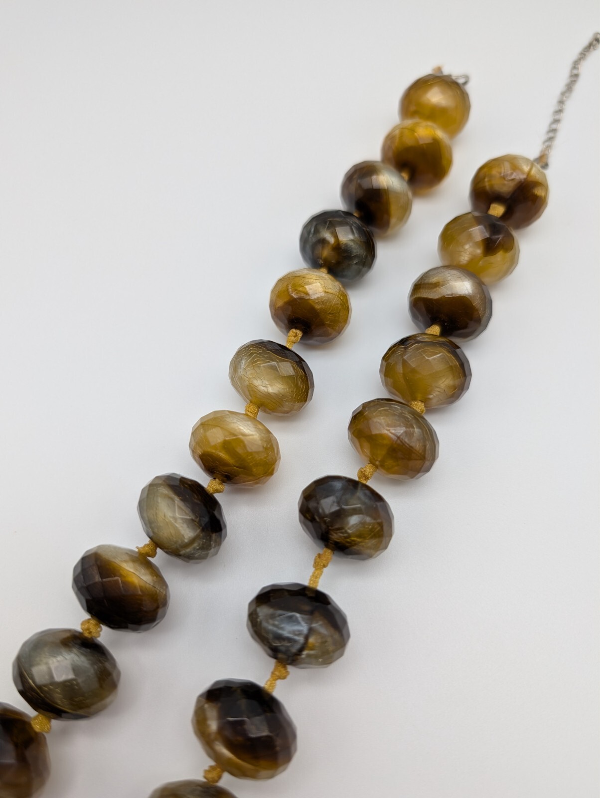 Chunky Hand Knotted Tan Brown Marble Swirl Plastic Faceted Beaded Necklace
