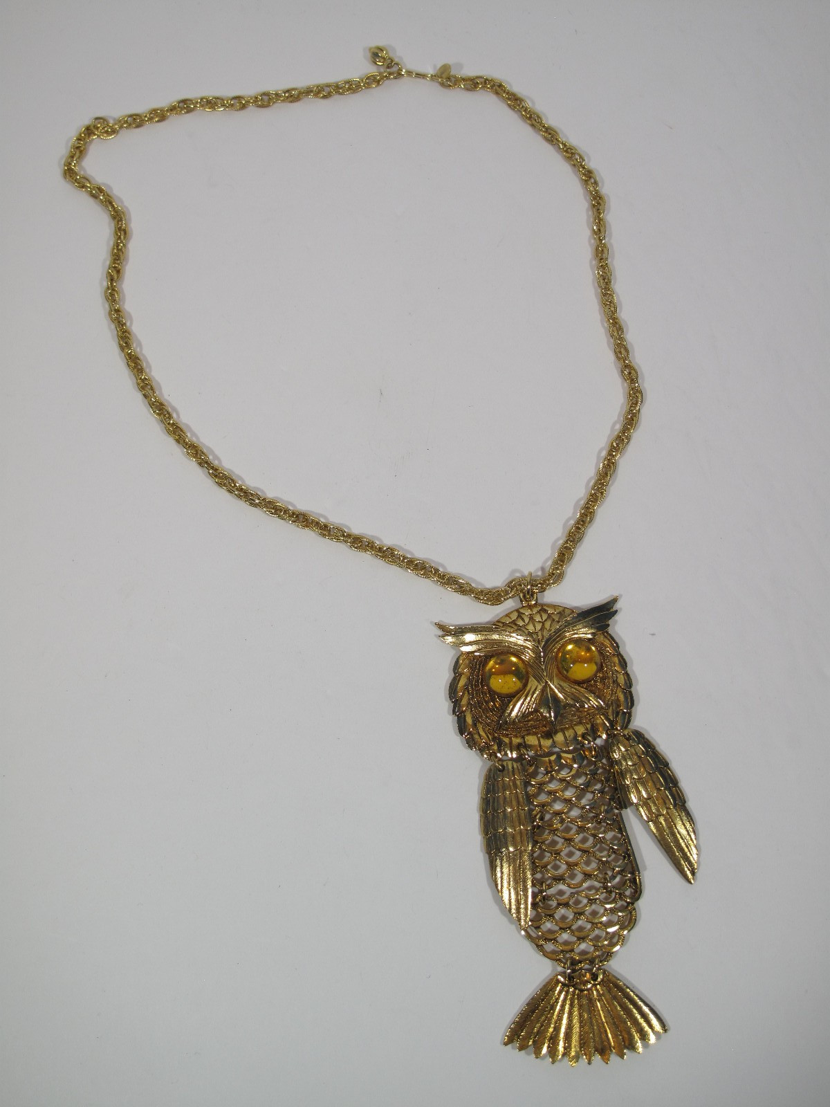 Lot of 2 VTG Owl Necklace Gold~Silver Tone~Pink~Amber Eyes~24″-30″ Chain-64-108g