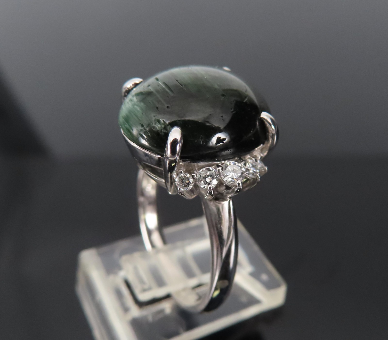 8.05ct Natural Cat’s Eye Green Tourmaline 0.26ct Diamond Platinum Ring Size 6.75