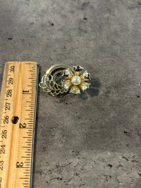 Vintage Lot of 2 Flowers Gold Tone Pin Brooch Purple Rhinestones and Pearl