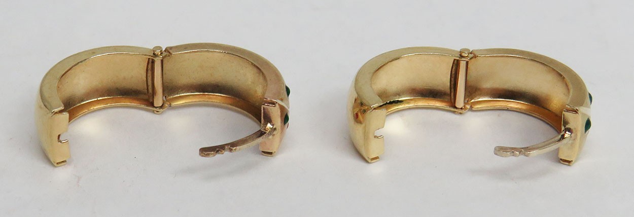 BEAUTIFUL 14K GOLD GREEN, RED & BLUE STONES HUGGIES EARRINGS