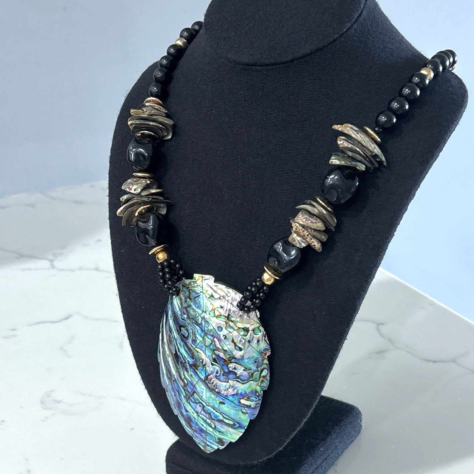 Vintage Beaded Statement Necklace Carved Abalone Shell Leaf Boho Black 80s 90s