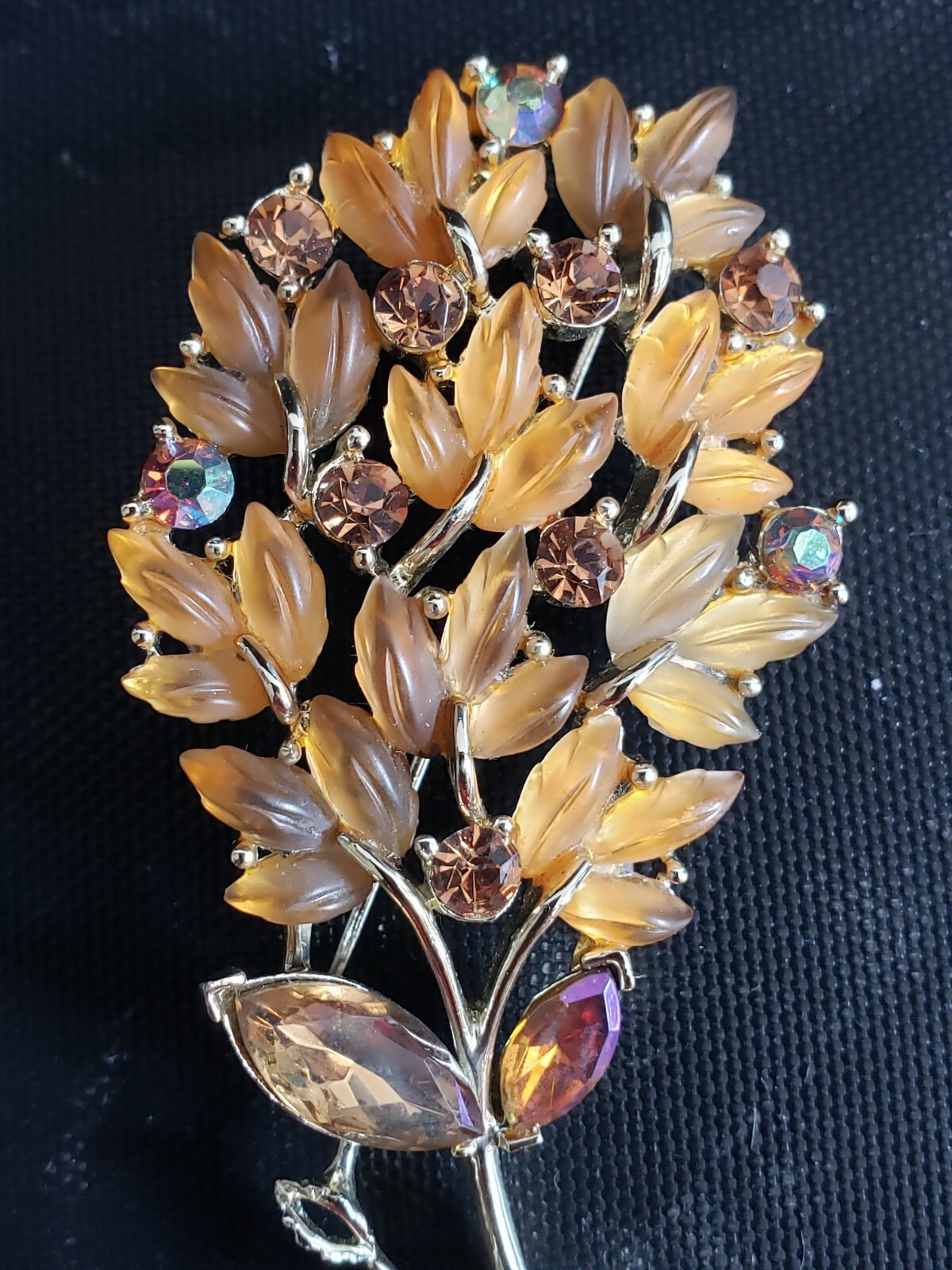 Vintage Lisner Peach Molded Leaves AB & Taupe Rhinestones Gold Tone Brooch
