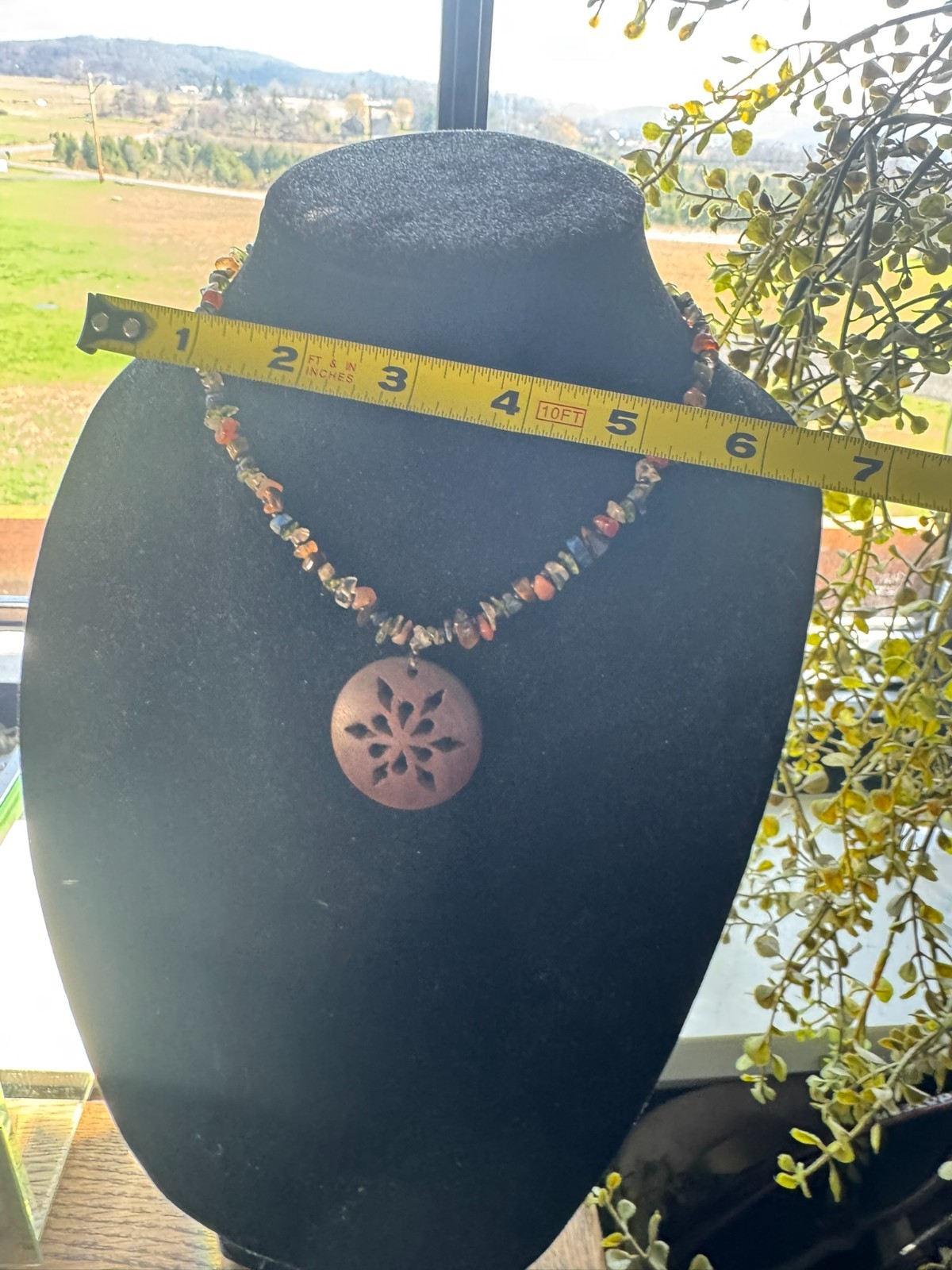 Vtg Multi Stone /Glass Beads & Wood Carved Round Pendant Boho Clasp Necklace