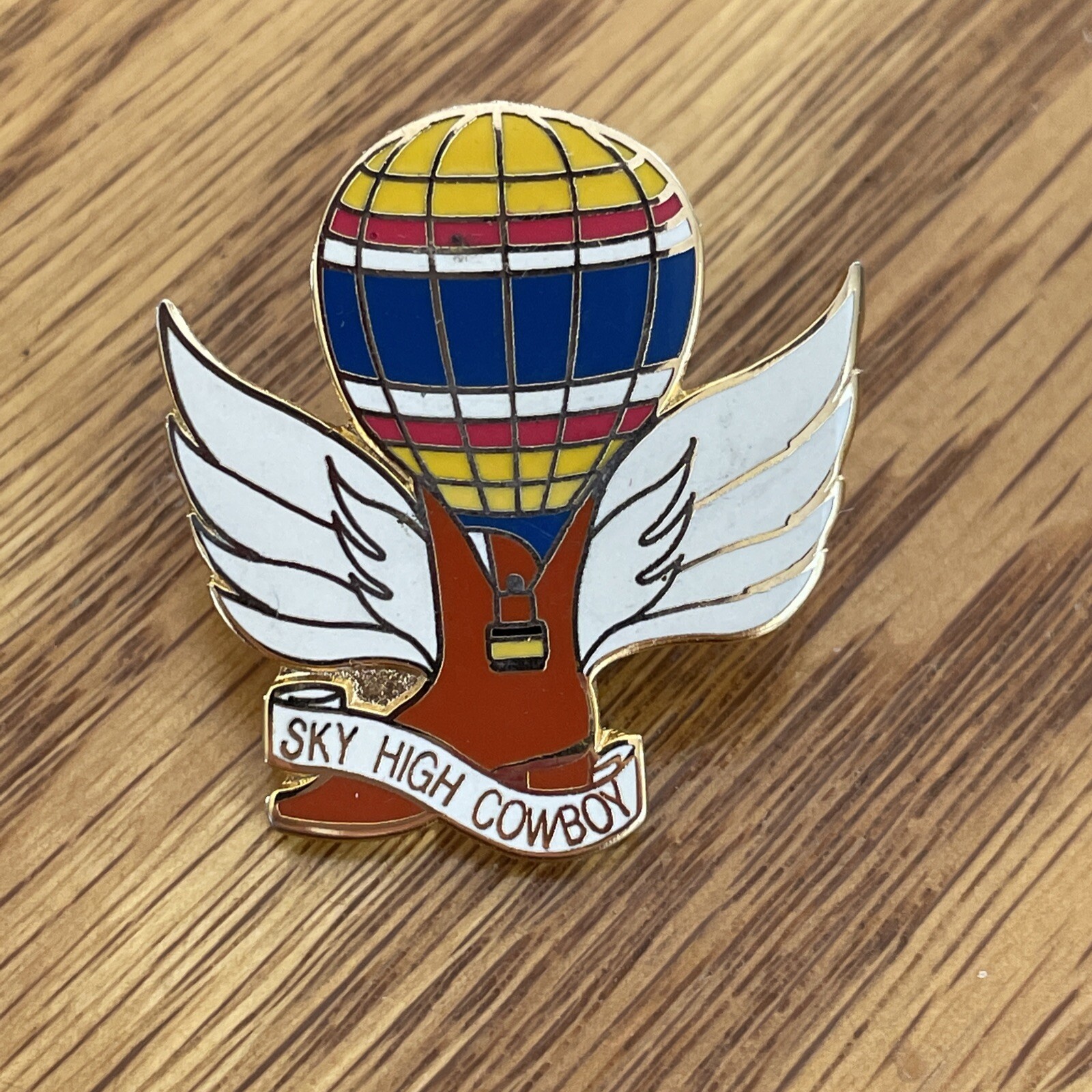 Vtg Hot Air Balloon Cloisonne Pin Brooch SKY HIGH COWBOY Enamel Collect Souvenir