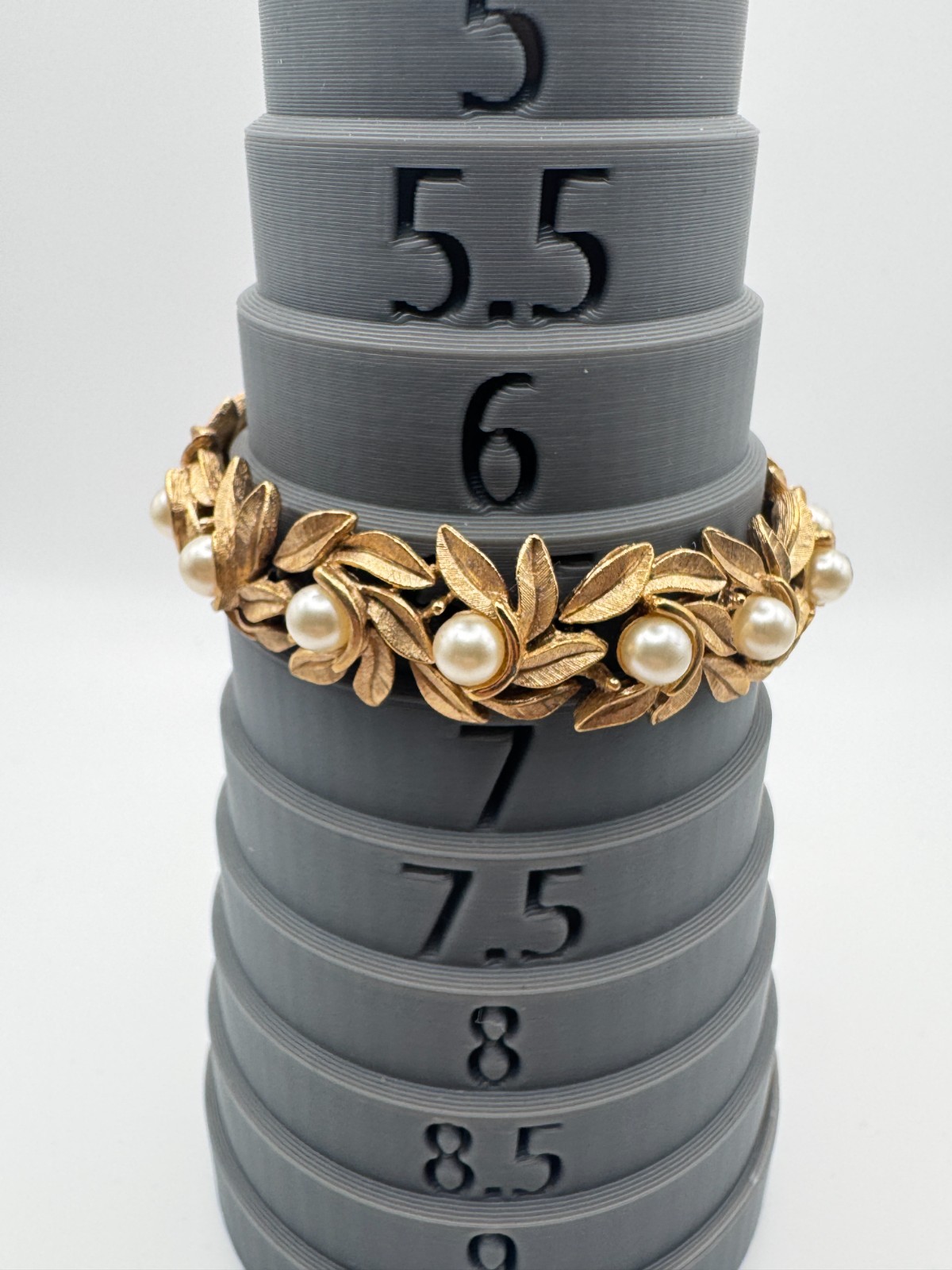 Vintage Avon Bracelet Evening Creation Gold Tone Faux Pearl Leaf Boxed 1971