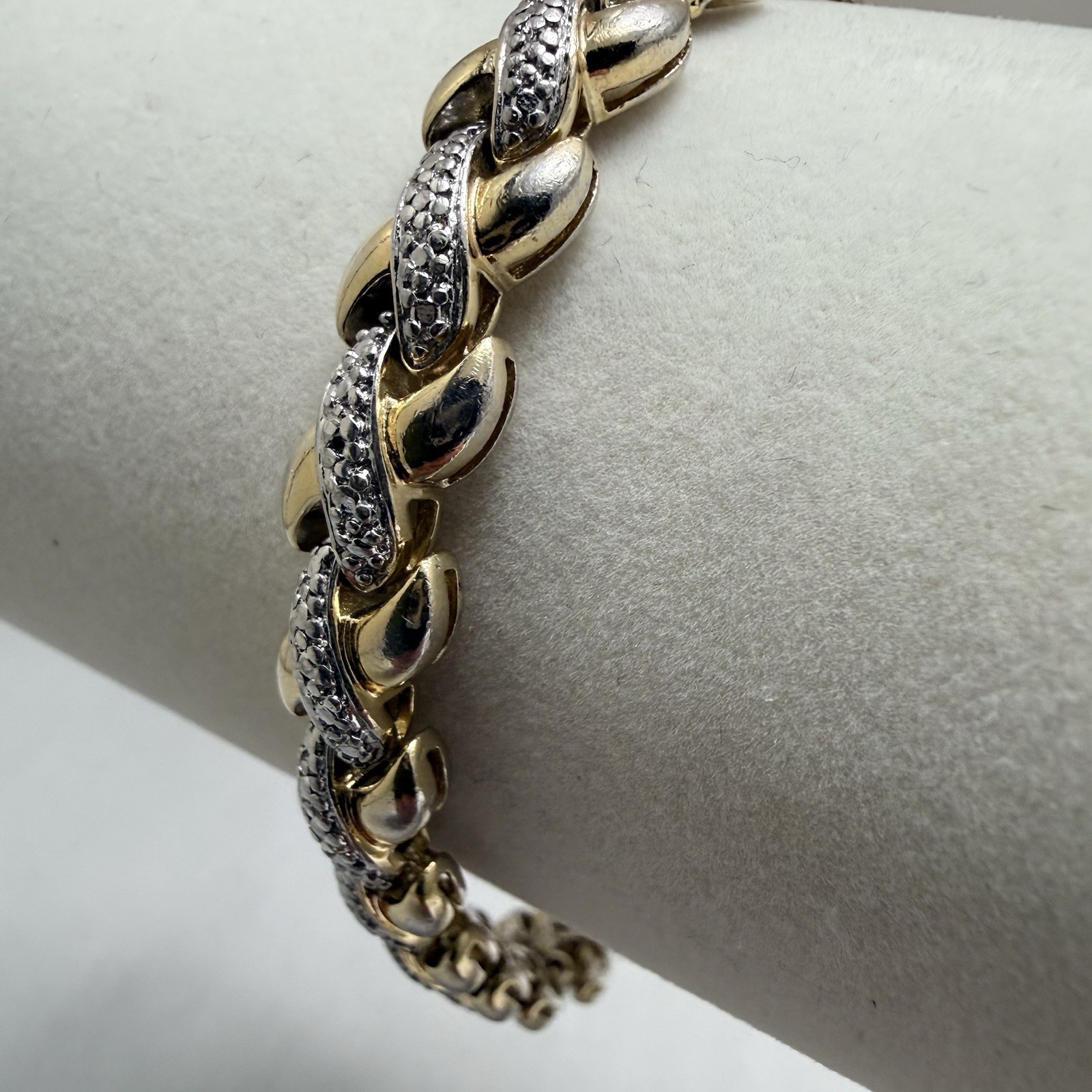 Vintage Substantial 22.5g Sterling Silver 925 Textured X Link Bracelet 7.25″