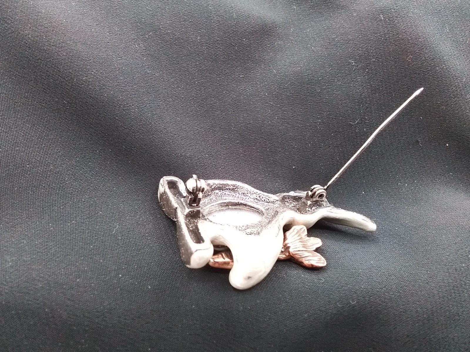 GRAY STONE BUNNY RABBIT ENAMEL ART COATED CARROT CABOCHON STONE BROOCH EASTER