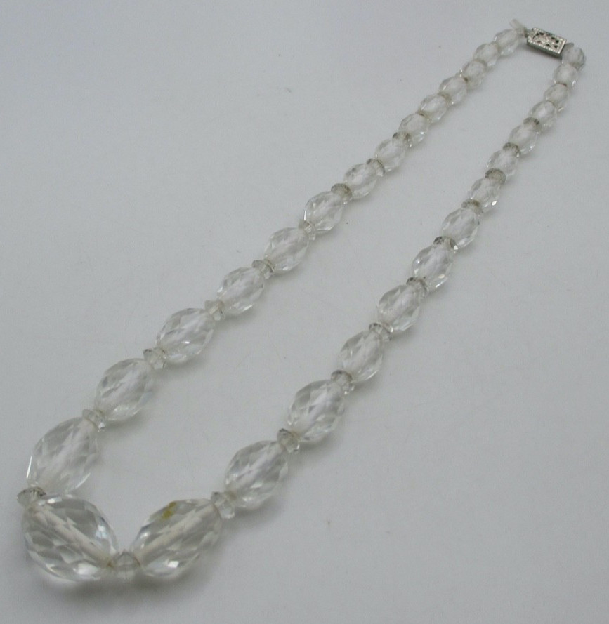 VTG Faceted Oblong Crystal Glass Bead Choker Necklace 17″