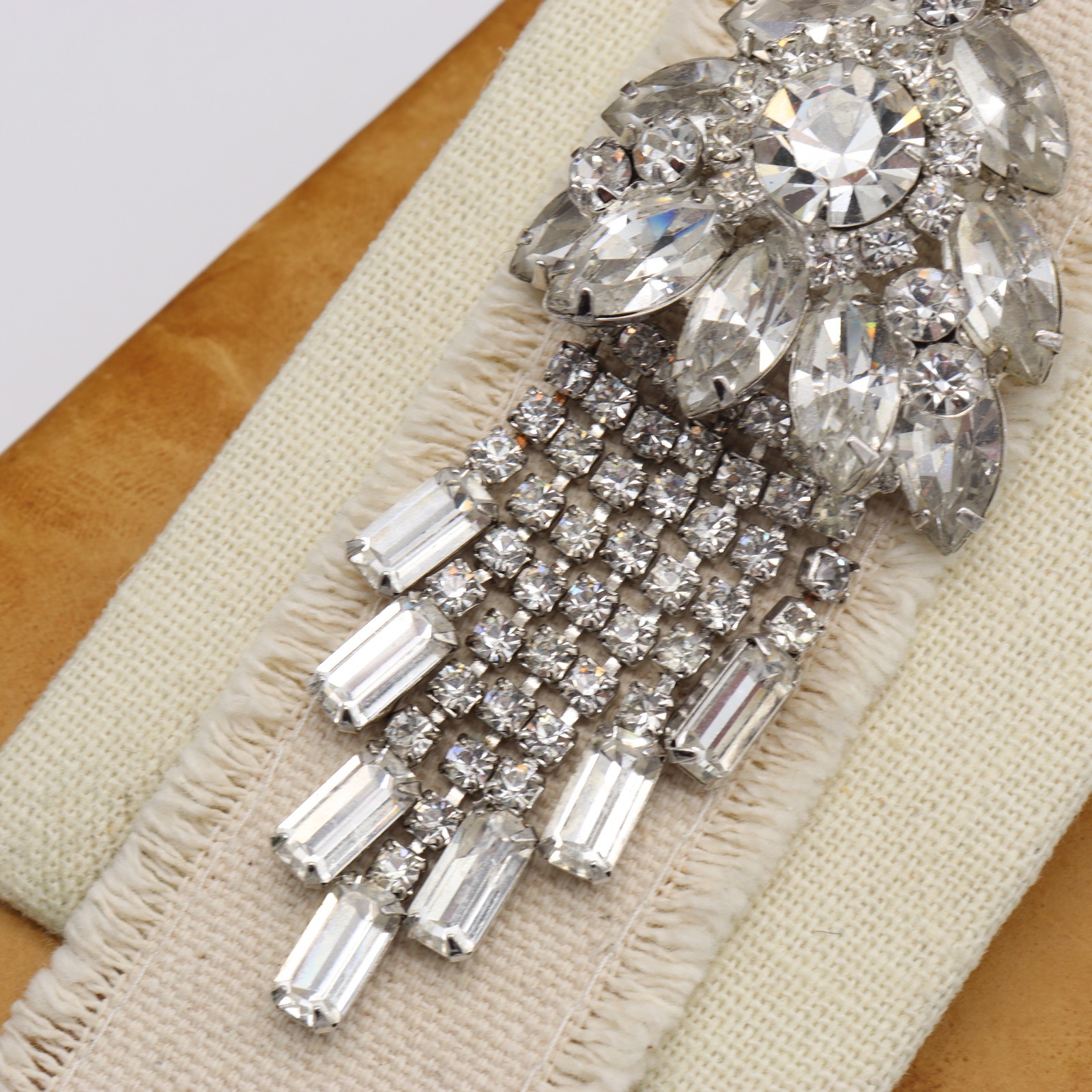 Vtg Juliana D&E Clear Rhinestone Brooch Pendant Dangle Fringe Pin Layered