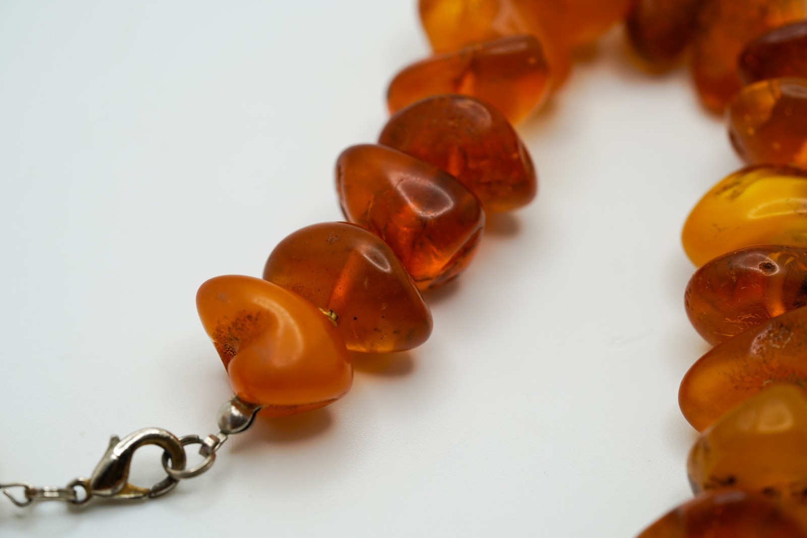 Vintage Chunky Amber Bead Necklace 18″ x 17mm 62g JB45