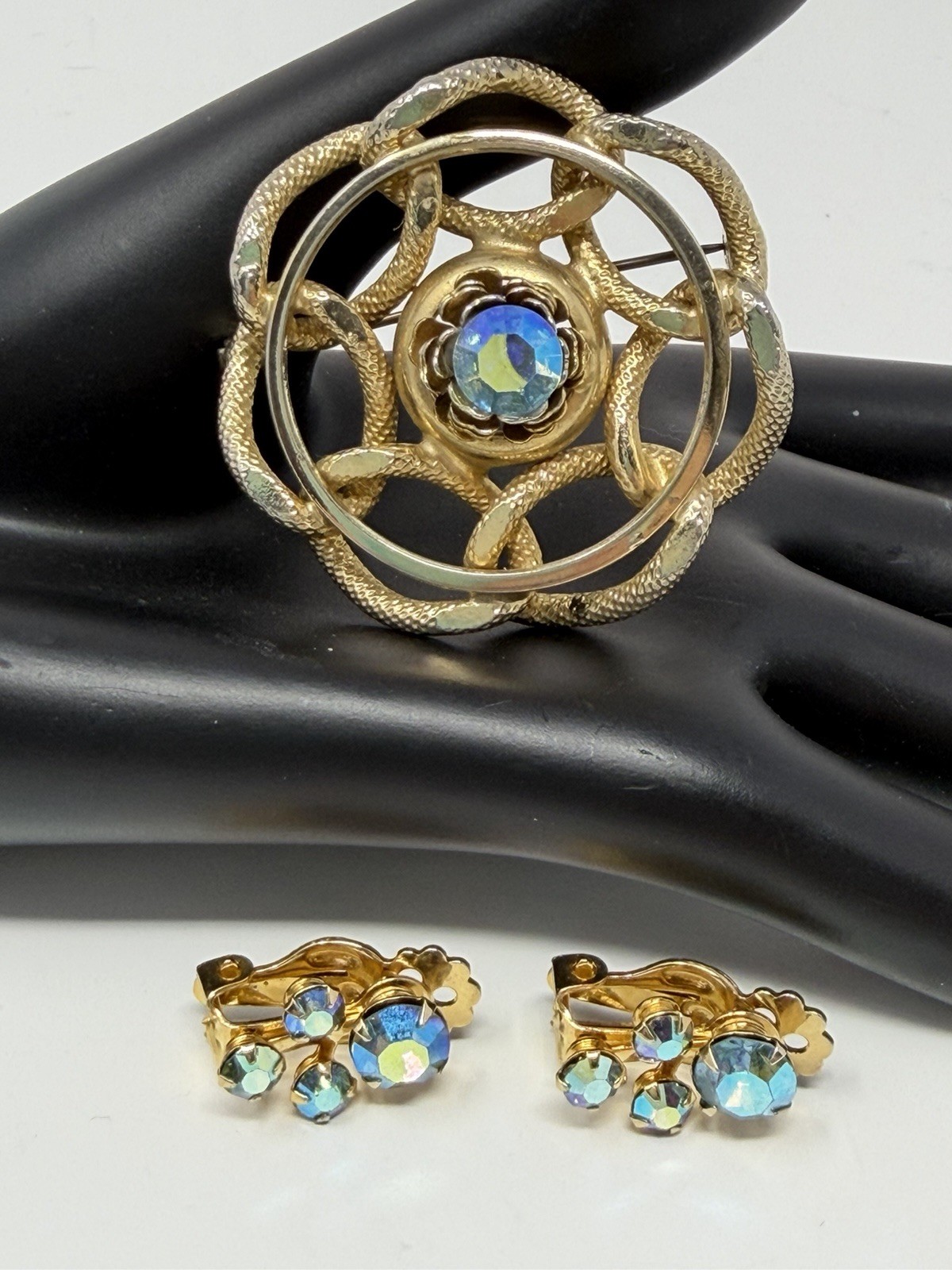 Vintage MOD 60s AB Rhinestone Floral Chain Wreath Brooch & Earrings Set