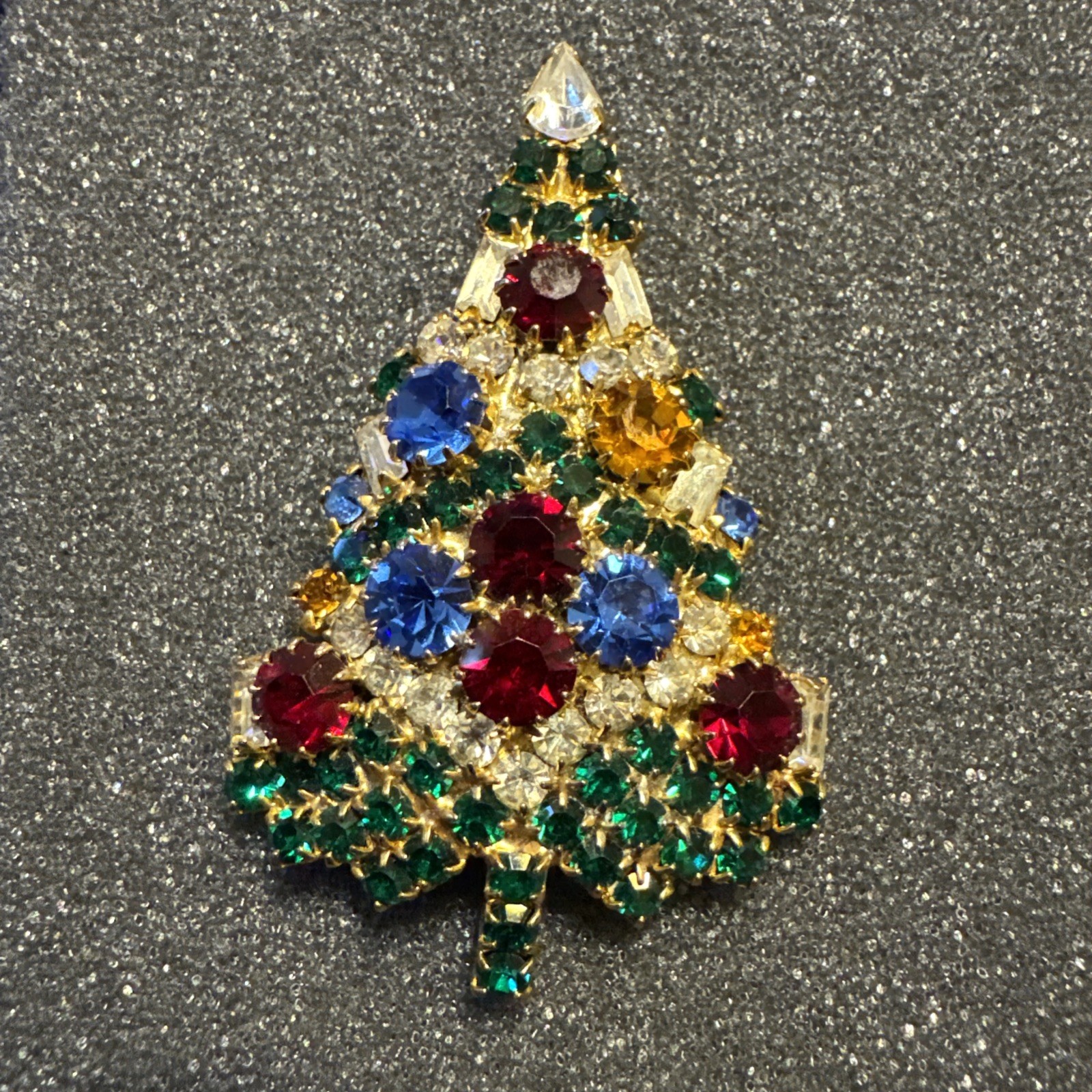 Vintage Eisenberg Ice Multicolor Rhinestone Christmas Tree Brooch Gold Plate