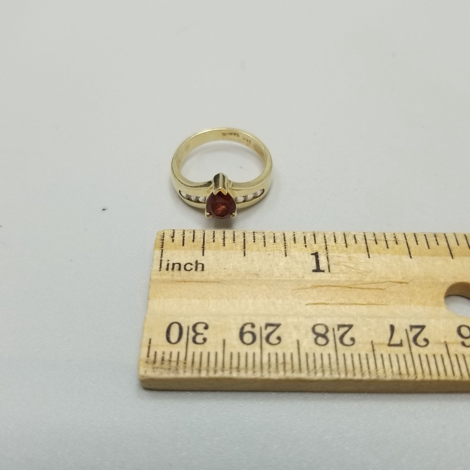 Vintage 14k Yellow Gold Red Garnet Ring Size 5 Band Pear Cut January Birthstone