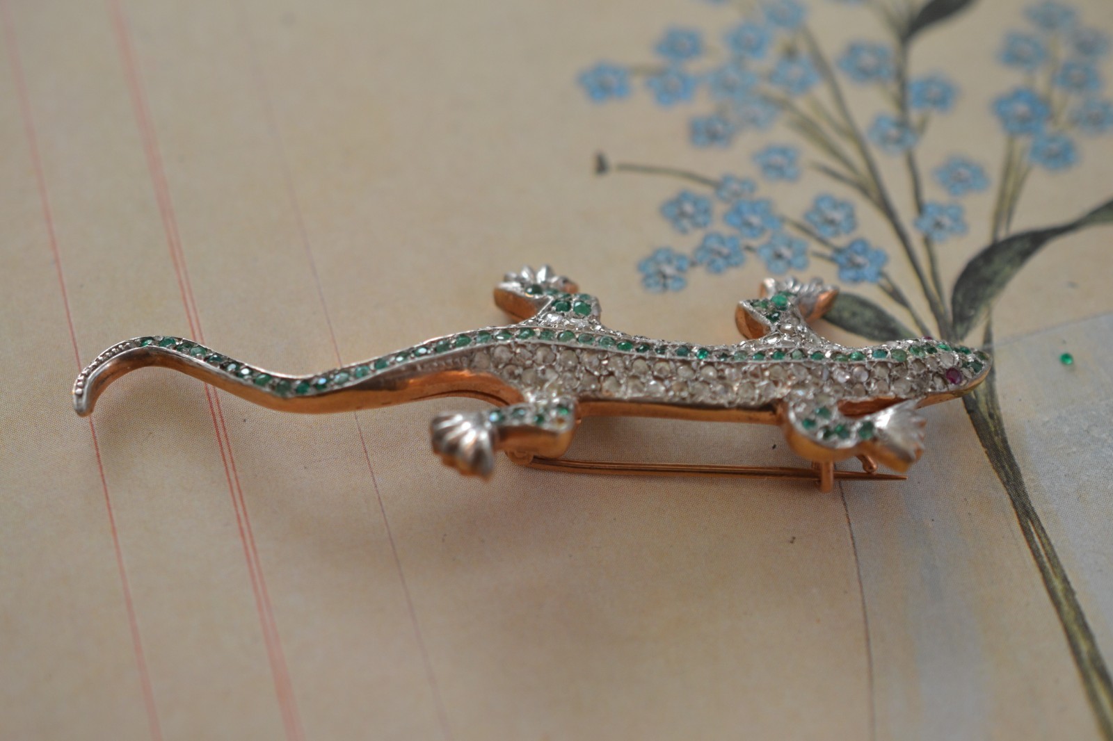 Antique Estate 18k Gold Diamond Emerald and Ruby Lizard Pin Brooch 12 Gr
