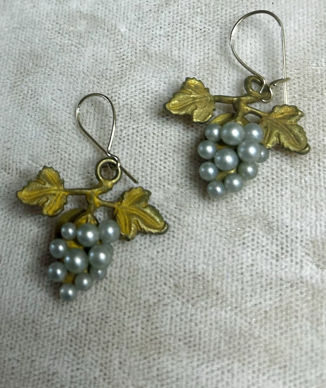 Grape Earrings Pearl Grape Cluster Earrings, Gold Tone, 1.25” Vintage Wedding