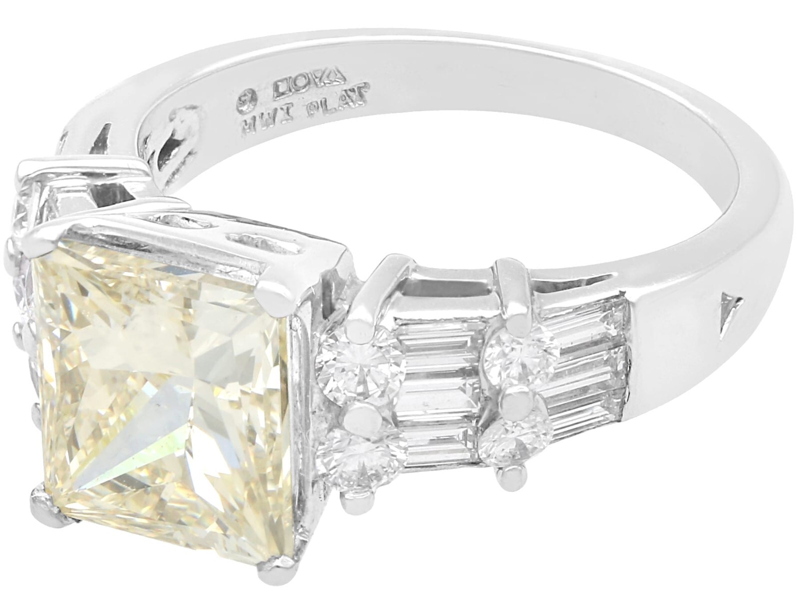 Vintage 5.12ct Diamond and Platinum Solitaire Ring