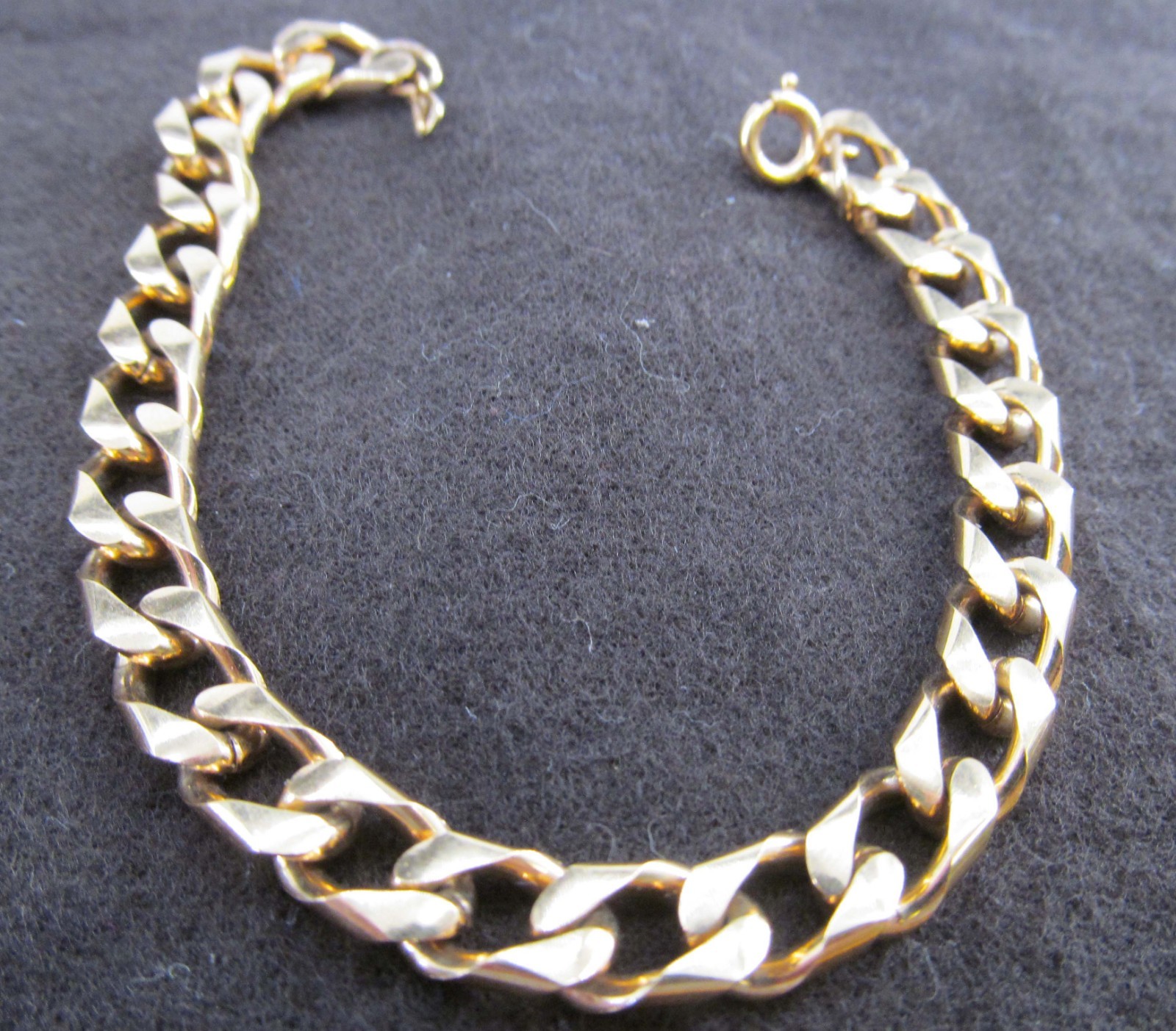 EHI MARKED “22KGF” FLAT CURB LINK BRACELET MARKED “KK” KARAT KLAD? & “N” NIPPON?