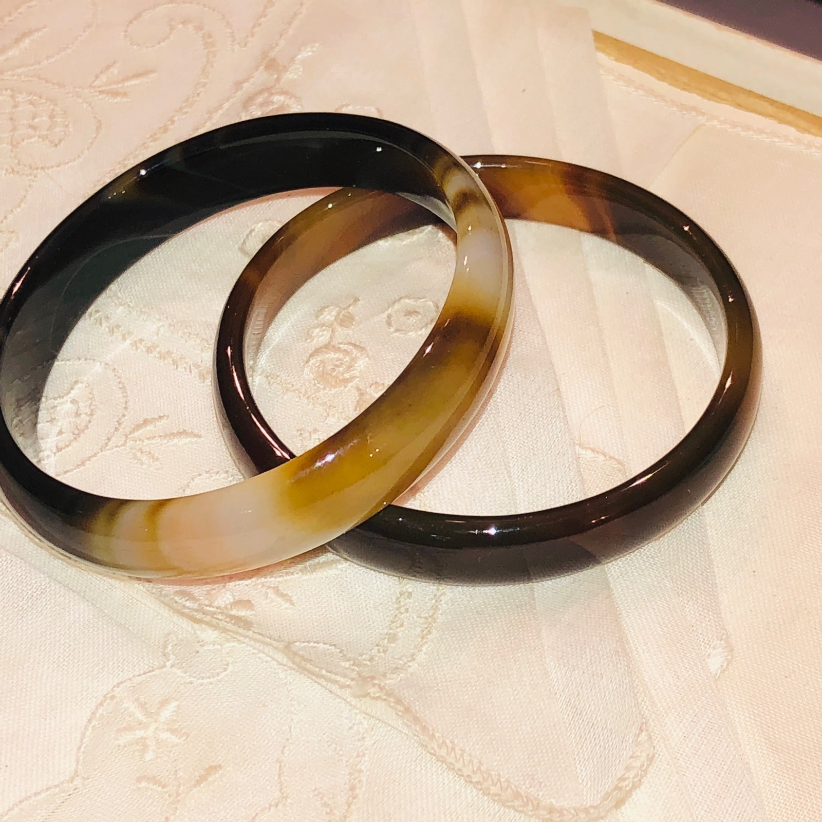 Natural Banded Agate Bangle Bracelet Hand-Carved For Baby Child Small Adult