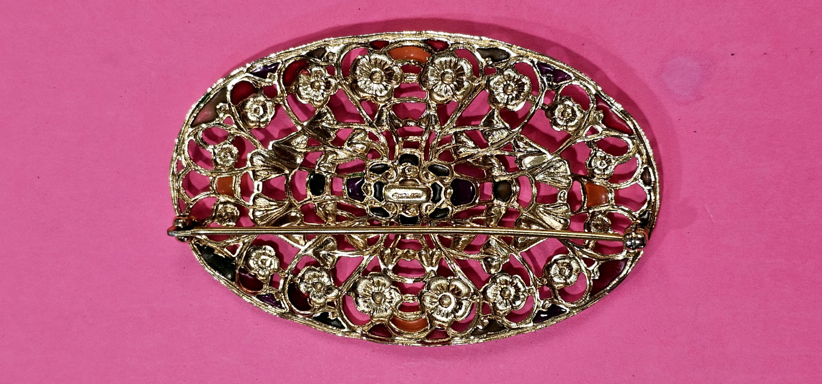 VINTAGE NAPIER broach gold tone red & green enamel almost 2” by 3” oval shape