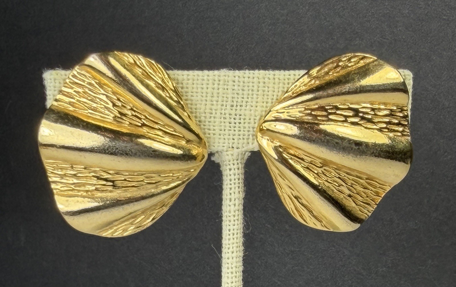 Vintage Gay Boyer Gold Tone Shell Clip Earrings Circa 1980’s Made in USA