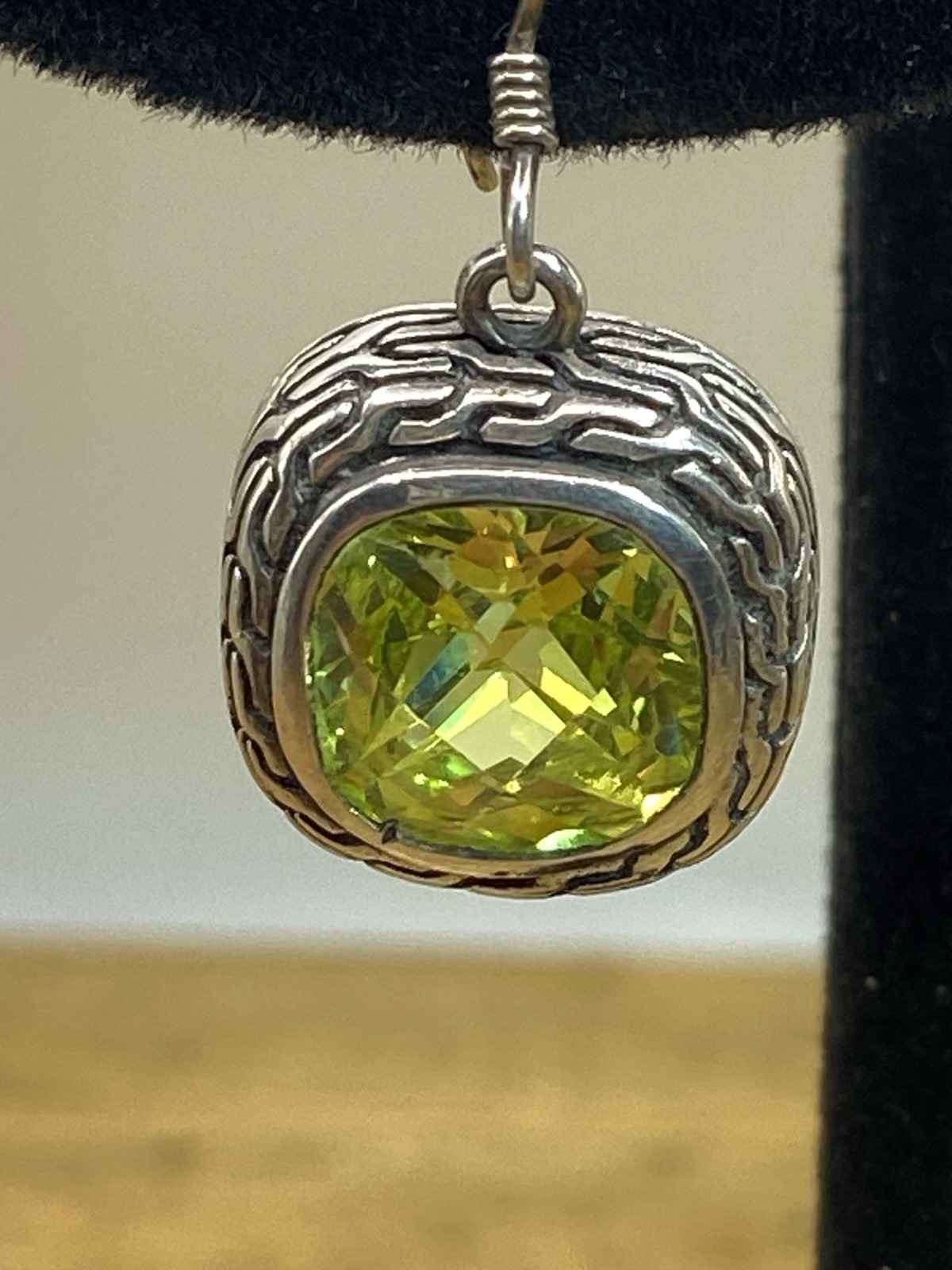 Vintage Cushion-Cut Peridot Textured Sterling Silver Dangle Earrings 1”