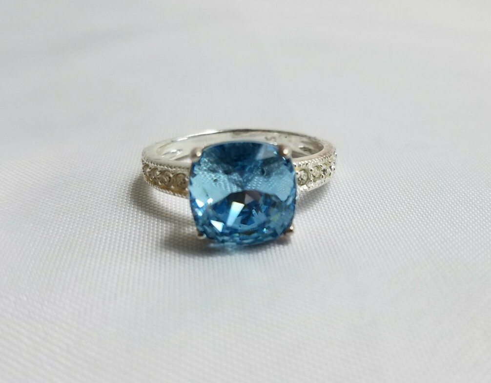 Vintage Women Silver Tone Blue Jewel One Stone Fashion Daily Engagement Ring