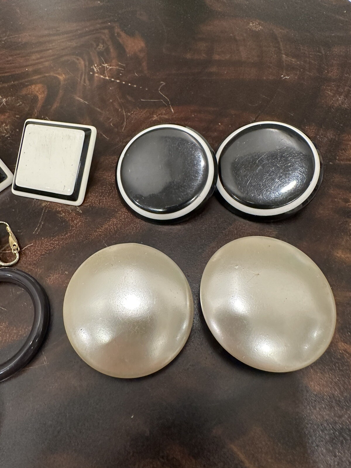 Vintage 60’s-80’s Mod Disc Lucite Resin Wood Clip On Earring Lot (8 prs)