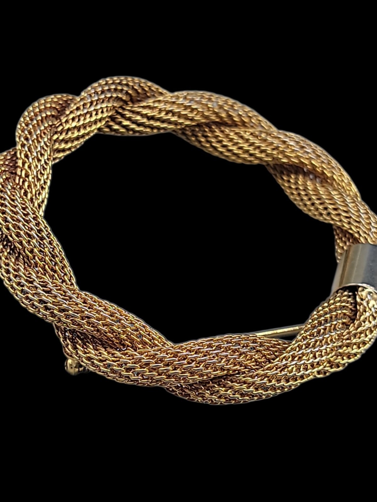 Vintage Gold-Tone Braided Mesh Circle Brooch Pin With Safety Clasp