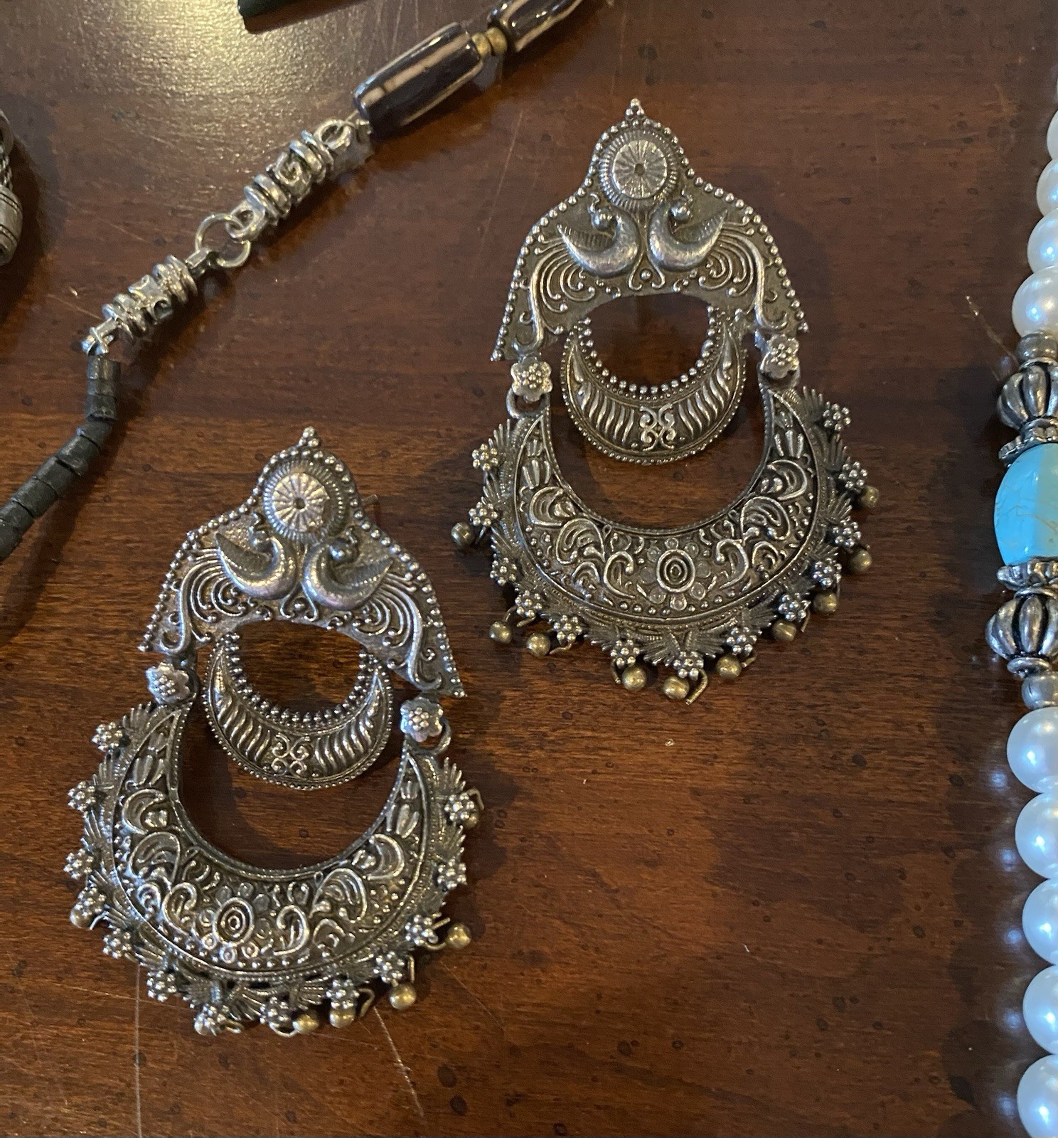VTG – Modern Jewelry Bracelet Necklace Earring Rhinestone Faux Pearl Lot