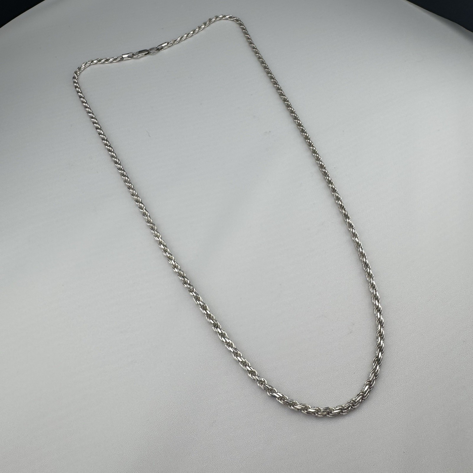 Sterling Silver 925 Twisted Rope PLUX Italy Marked 23.5″ Necklace 21.4g