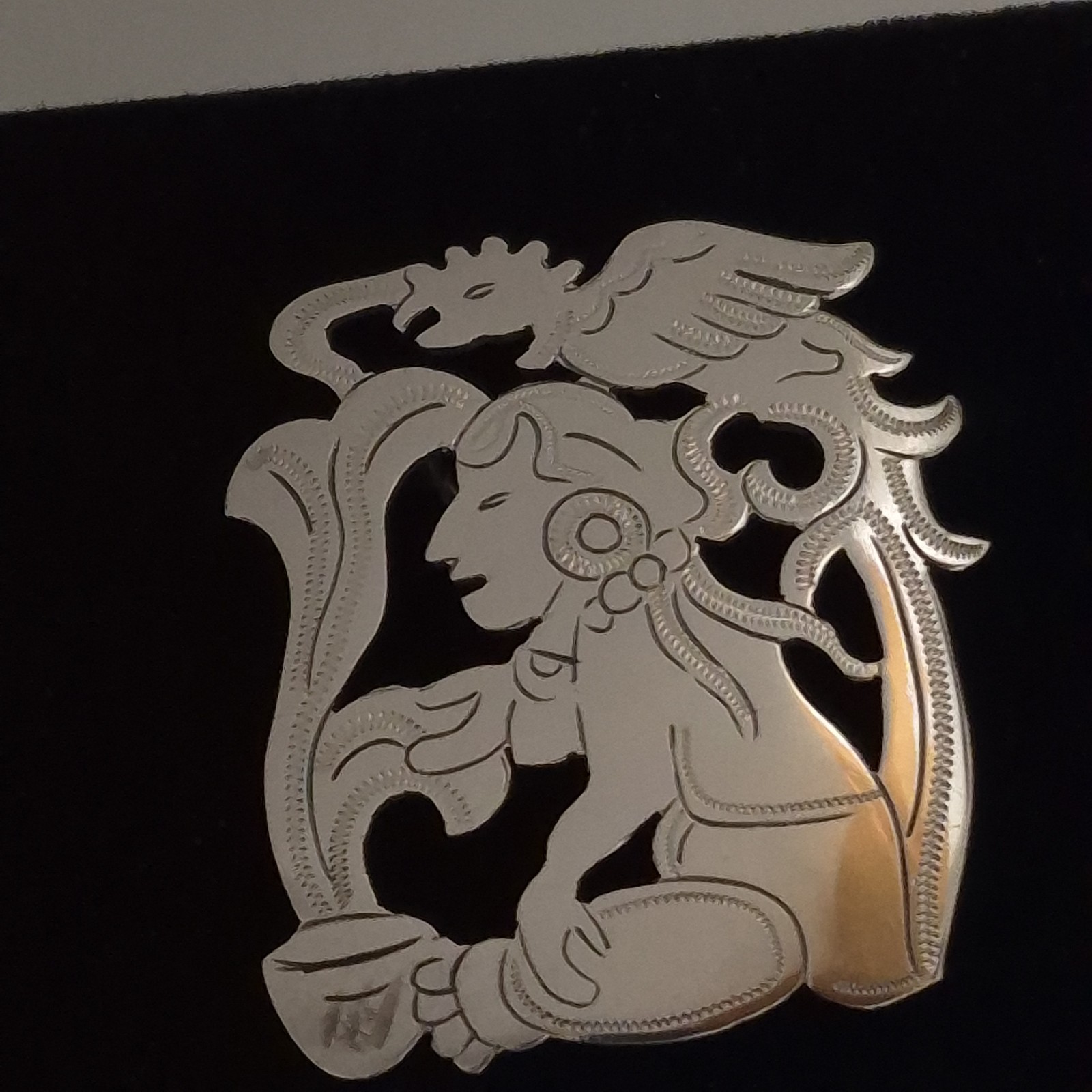 Vintage La Dama Guatemala 900 Fine Silver Mayan Quetzal Bird 1.5” Pin Brooch